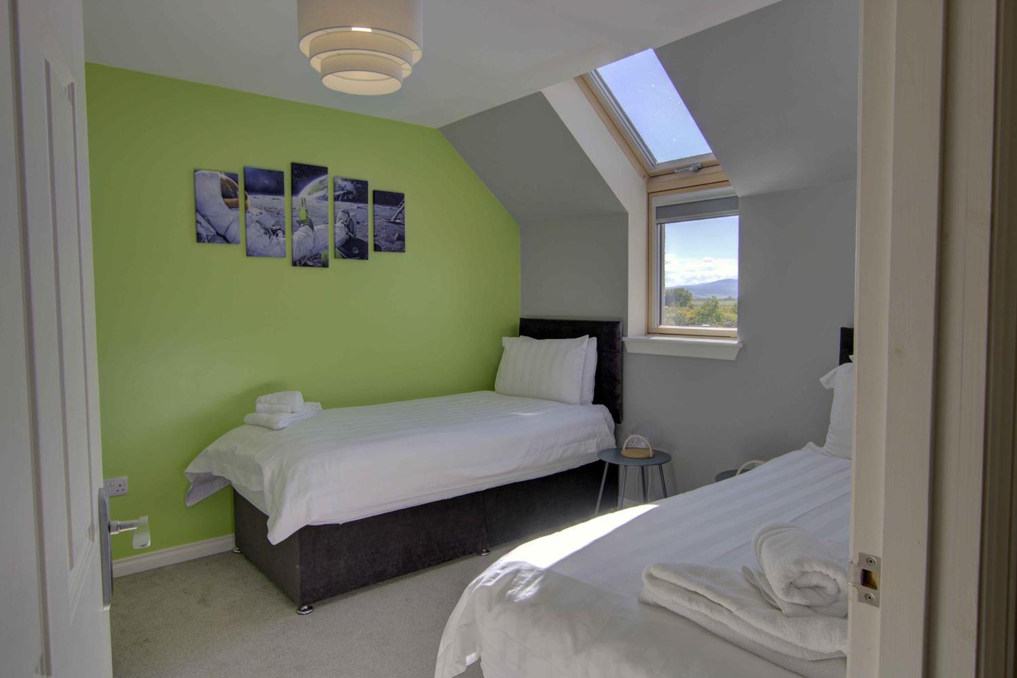 3 Mackay Road, Dornoch Villa Екстериор снимка