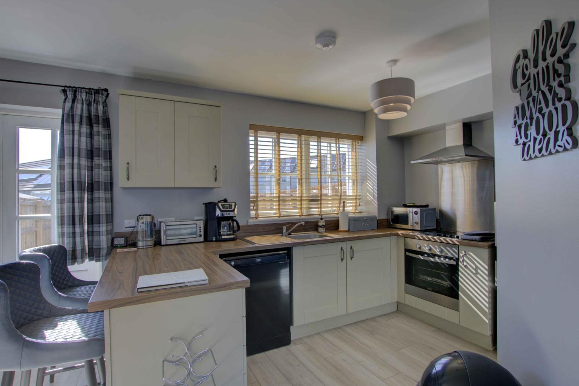 3 Mackay Road, Dornoch Villa Екстериор снимка